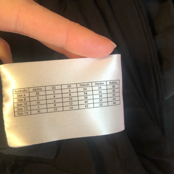 Joslin Silk Maxi - Picture 5 of 9